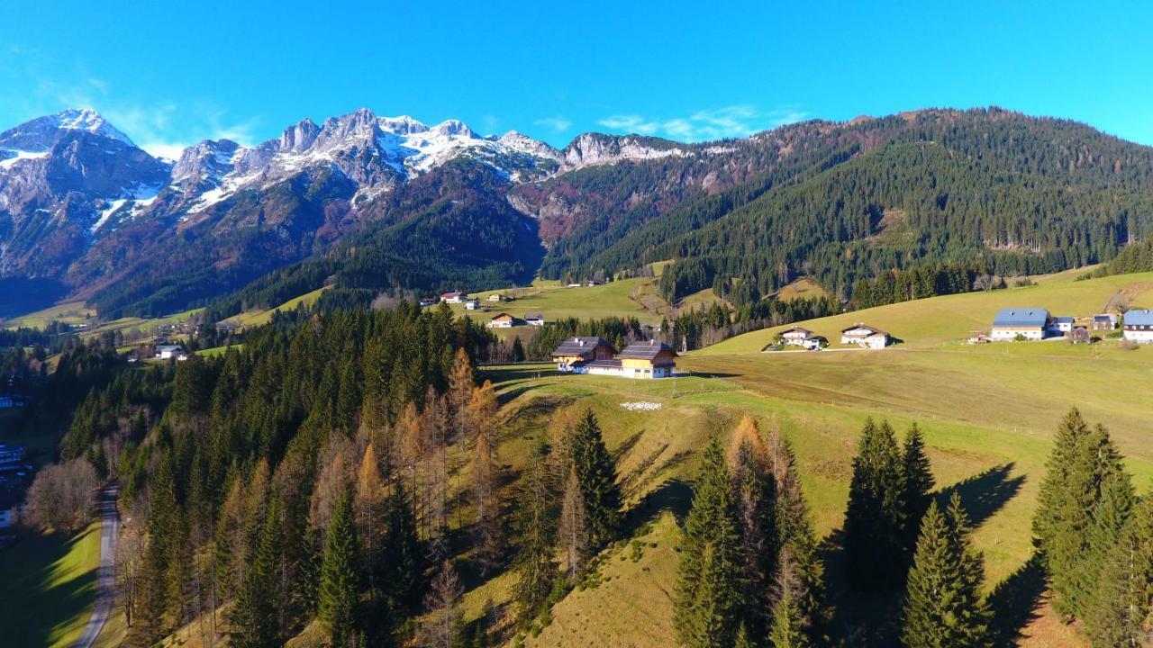 Ferienwohnung Saunahaus Annaberg im Lammertal Buitenkant foto